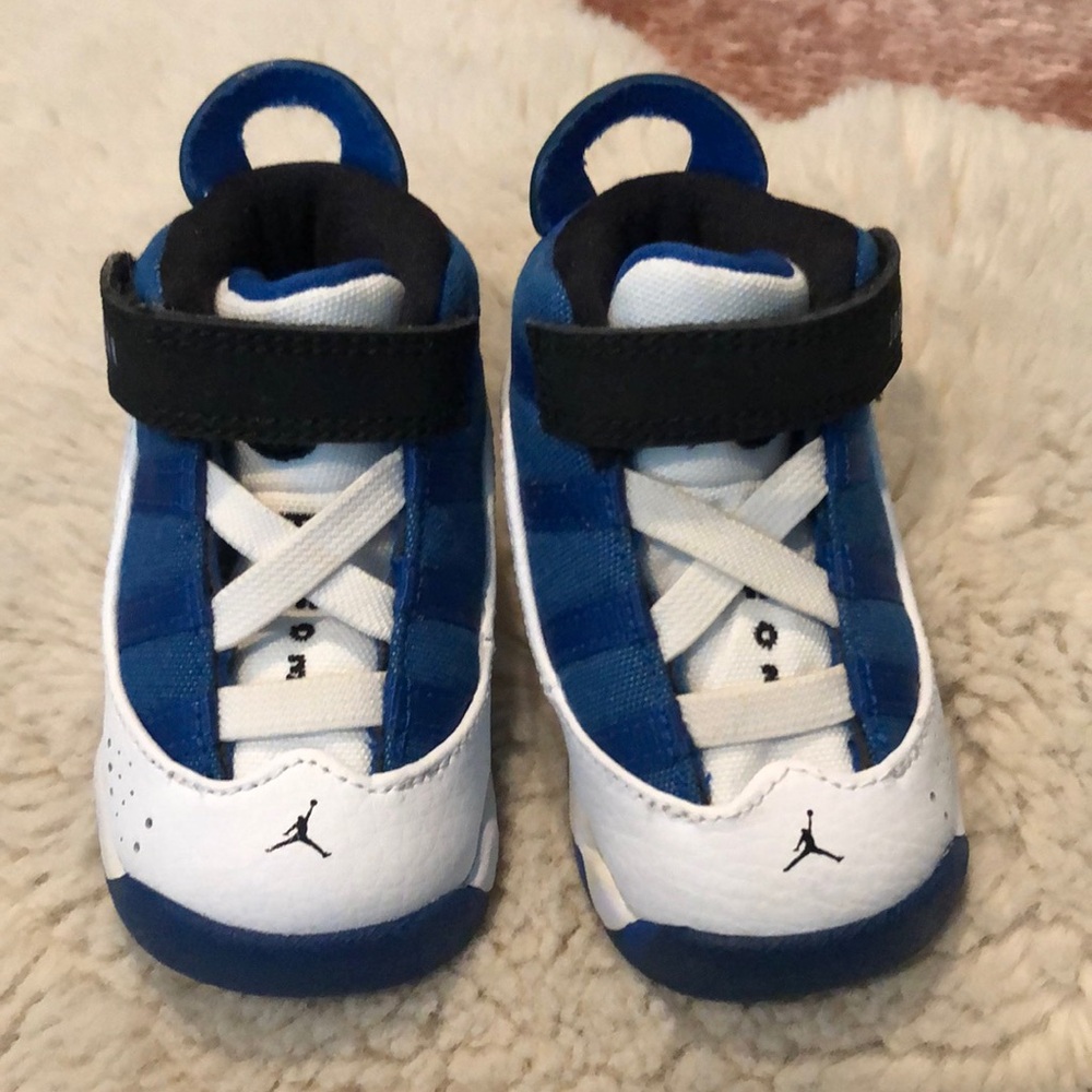 EUC Jordan 6 Rings